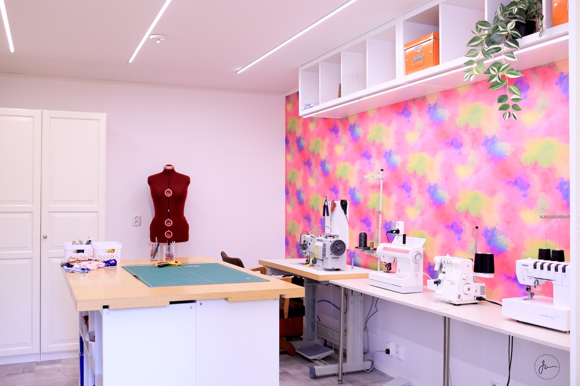 Ompelimon yrityskuvaus